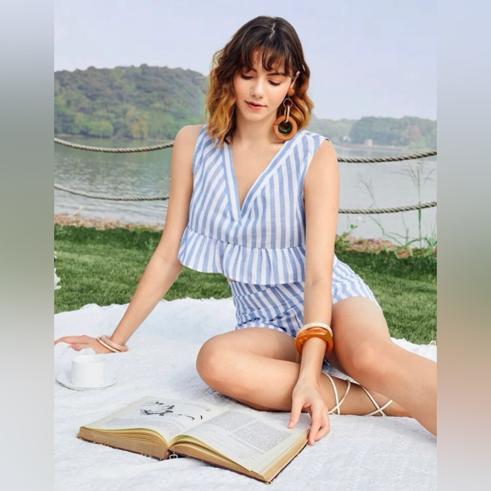 Blue Striped Ruffle Crop Tank & Shorts Set - Picture 5 of 9